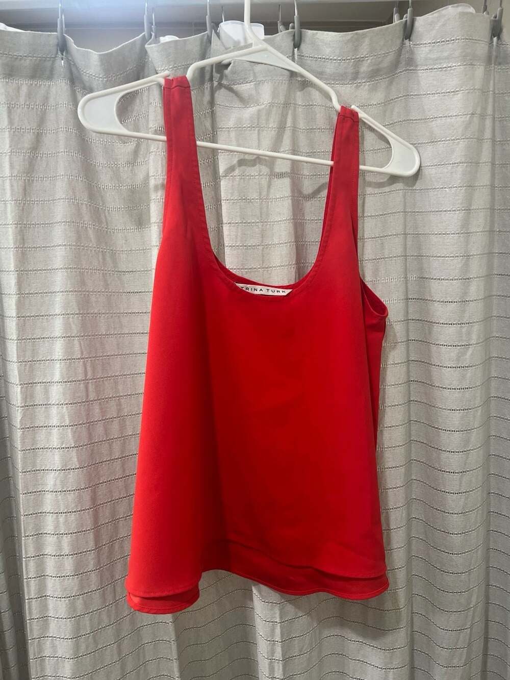 Trina Turk Tahnee Scoop Neck Crop Swing Tank Top in Cherry Red